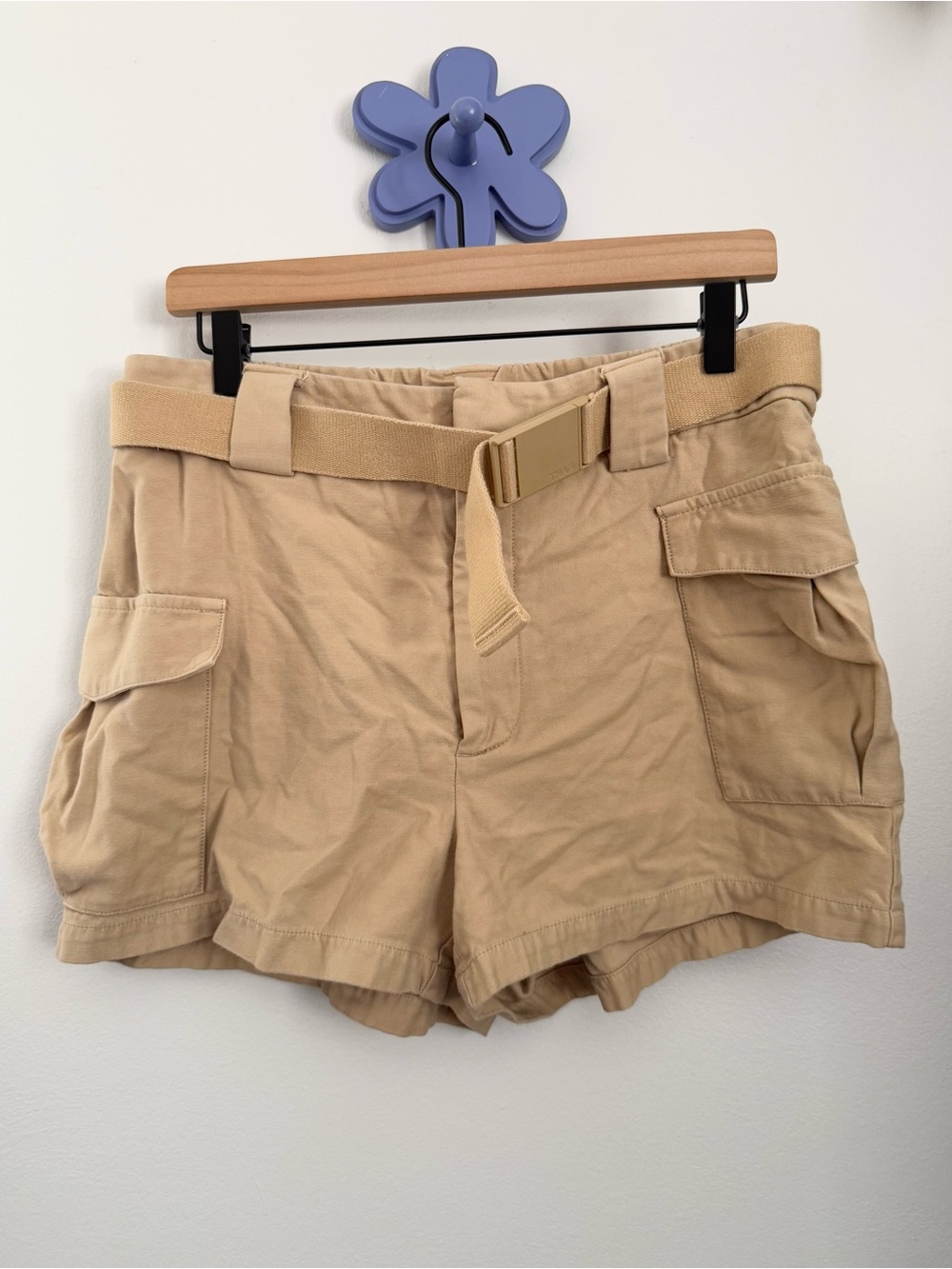 Aritzia TNA Large Curtis Cargo Shorts Tan Neutral Utility Safari Outdoor Belt